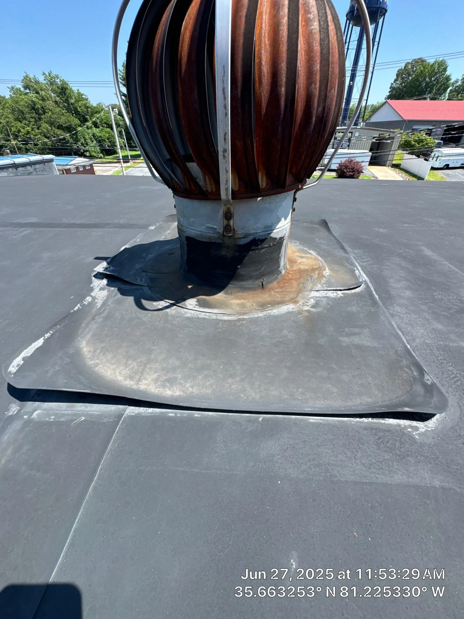 EPDM rubber membrane flat roof system