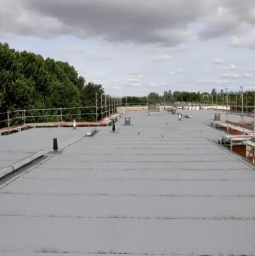 COMMERCIAL ROOF REPLACEMENT