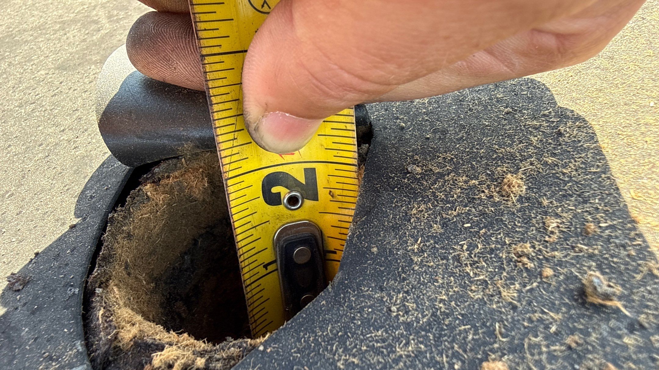 Measuring roof core sample depth and layers